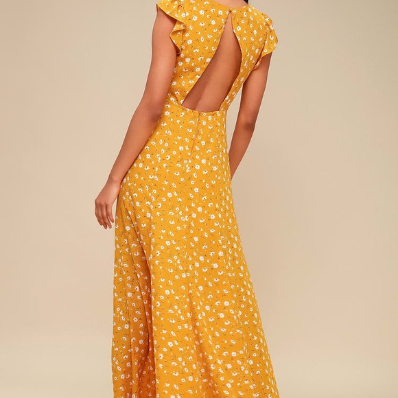 Lulus Dresses & Skirts - Lulus Open Back Long Maxi Dress Sz S